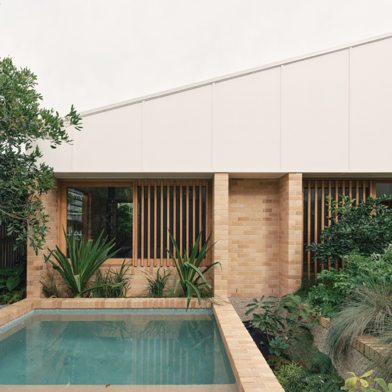 Gold Coast James Knight Gc Resi Home House