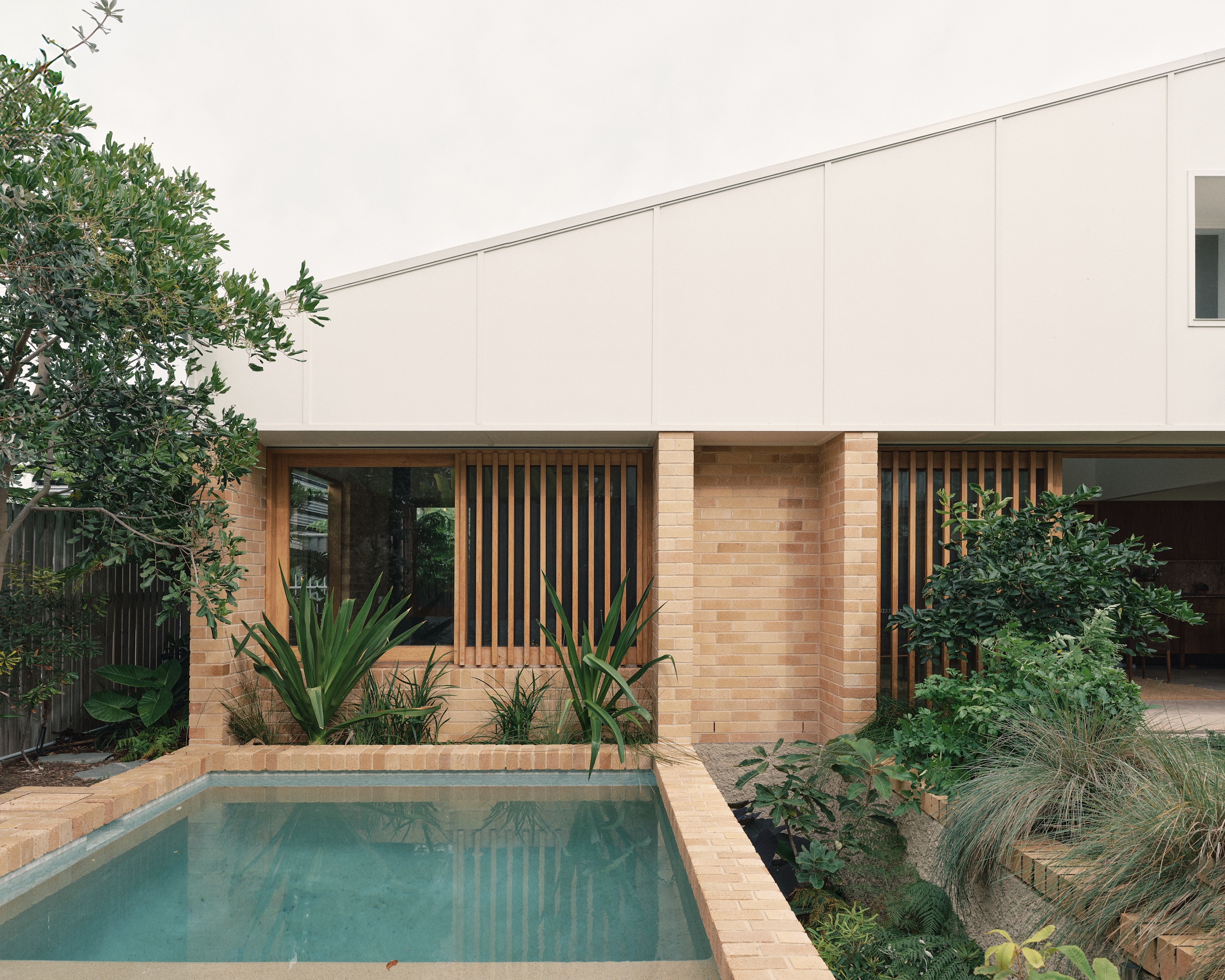 Gold Coast James Knight Gc Resi Home House