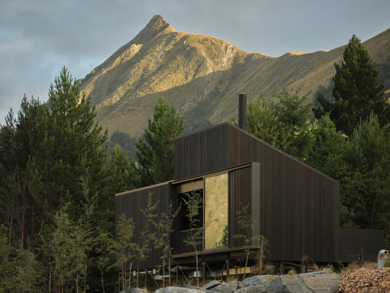 Moke Valley Cabin By Fearon Hay Issue 21 Feature The Local Project Image (1)