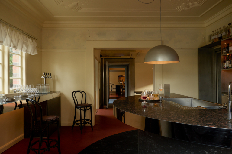 Marlowe By J.ar Office Issue 21 Feature The Local Project Image (1)