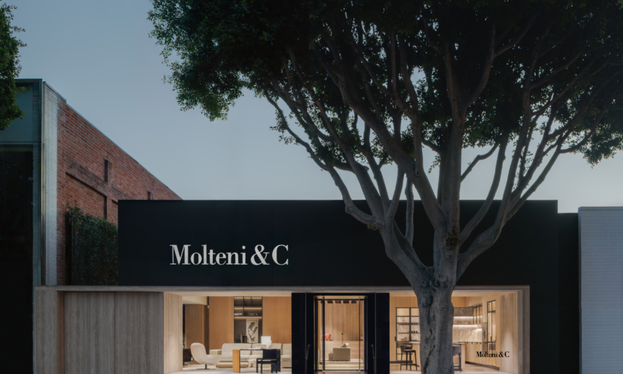 01 Flagship Store Los Angeles