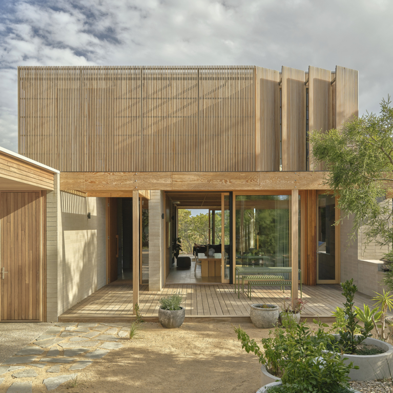 Point Lonsdale House By Field Office Architecture The Local Project Image (1)