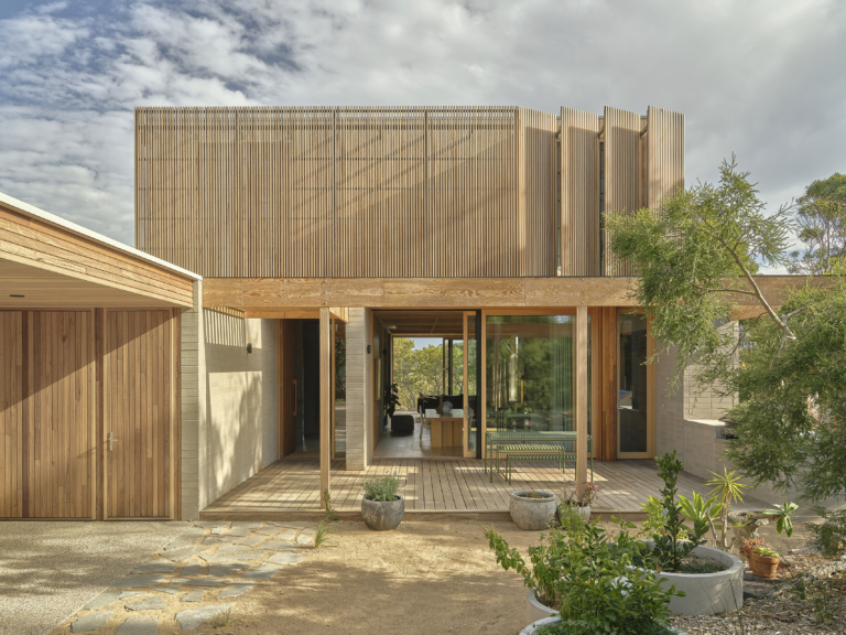 Point Lonsdale House By Field Office Architecture The Local Project Image (1)