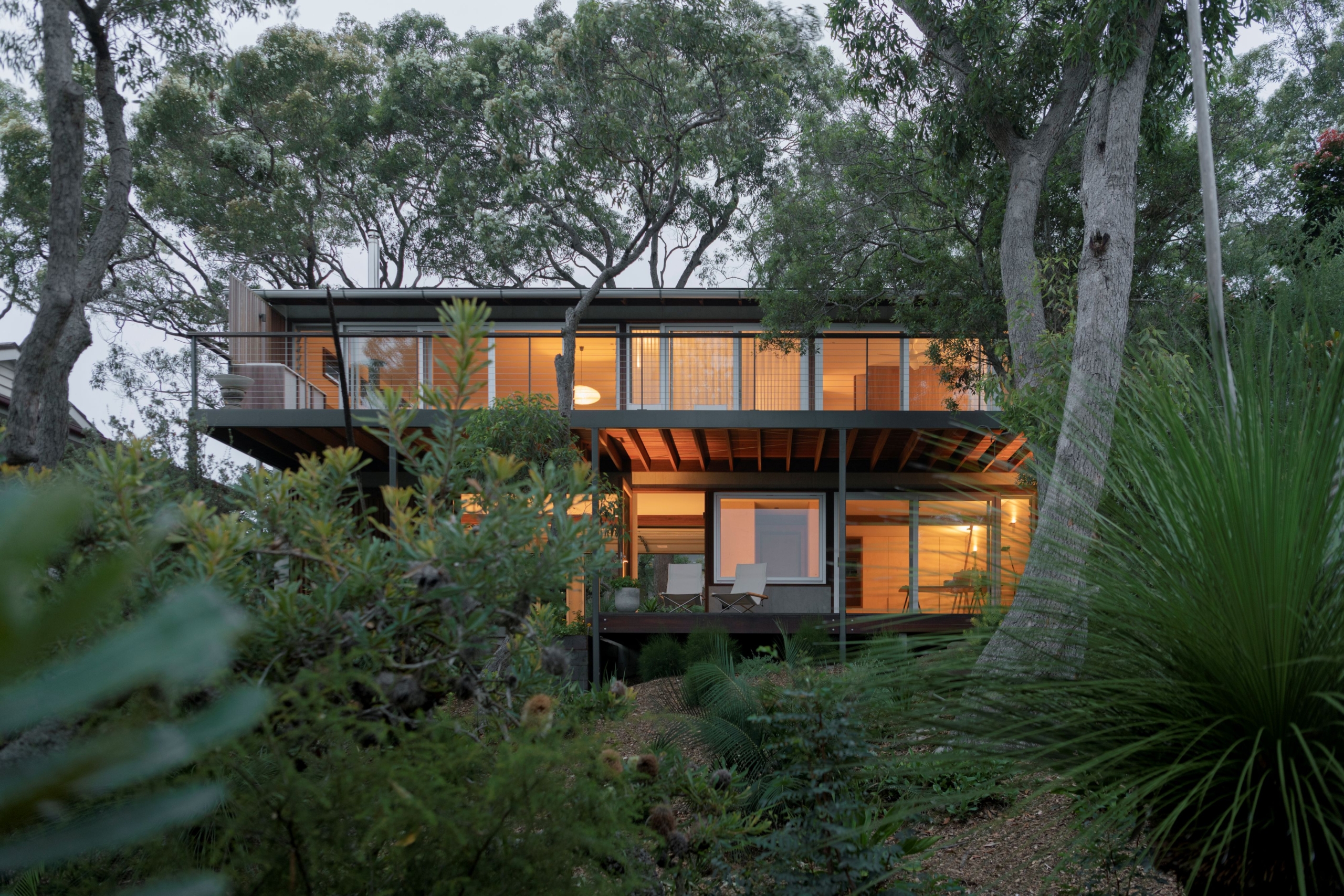 Sunridge House By Woodward Architects The Local Project Image (1)