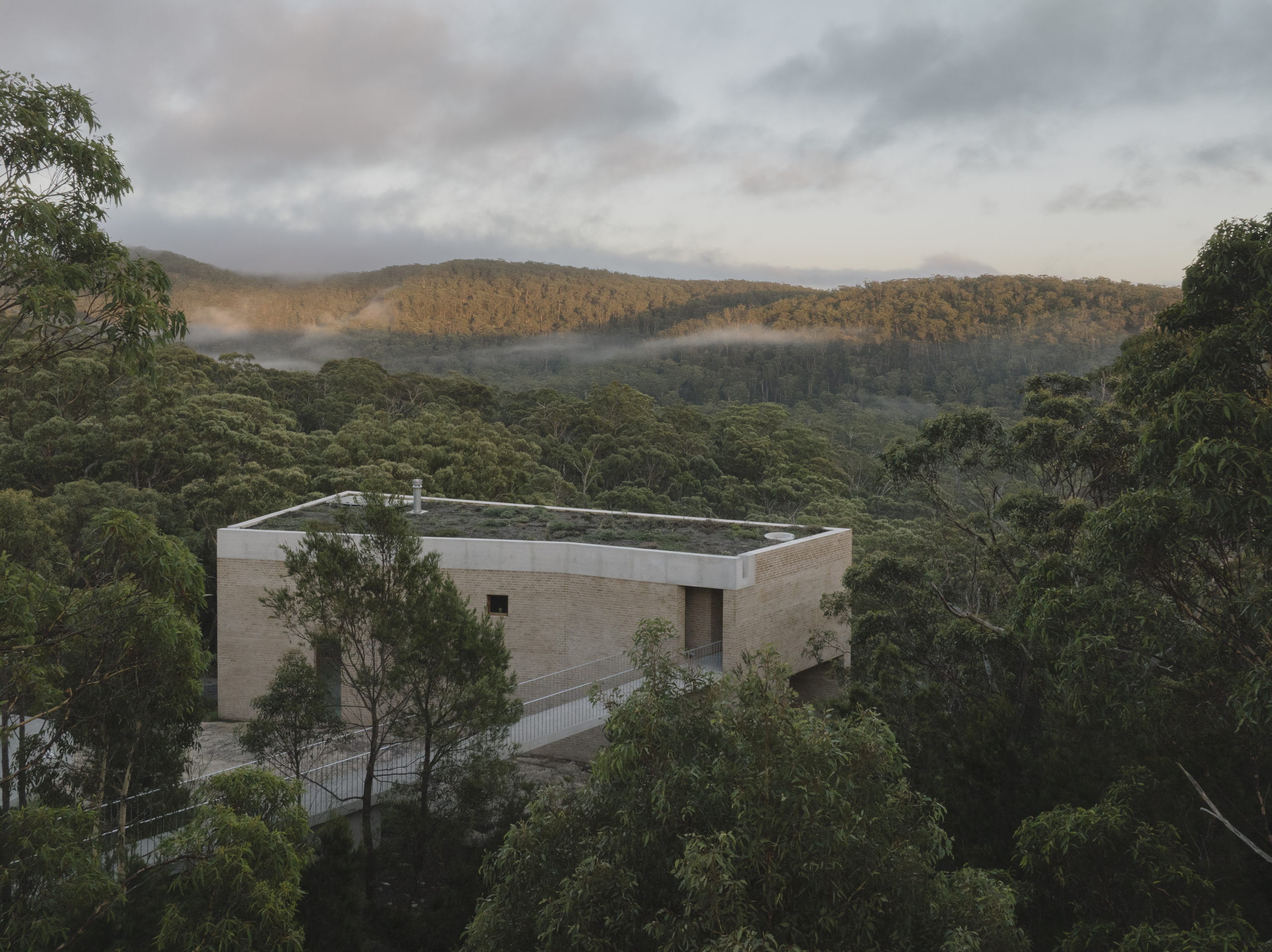 Ea House By Bokey Grant The Local Project Image (1)