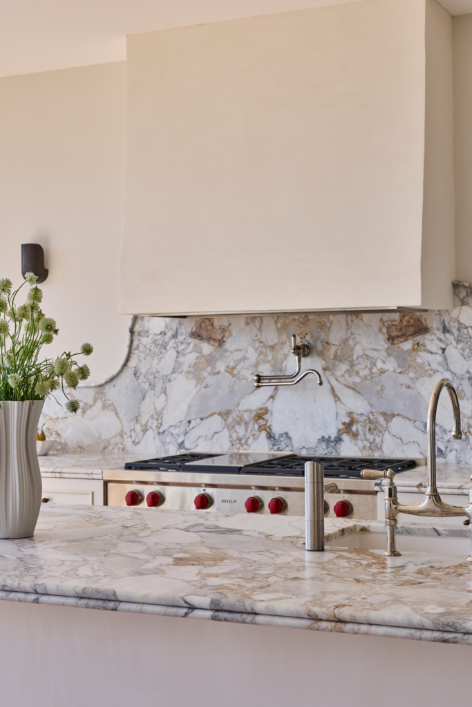 Vaucluse Kitchen By Blue Tea The Local Project Image (11)