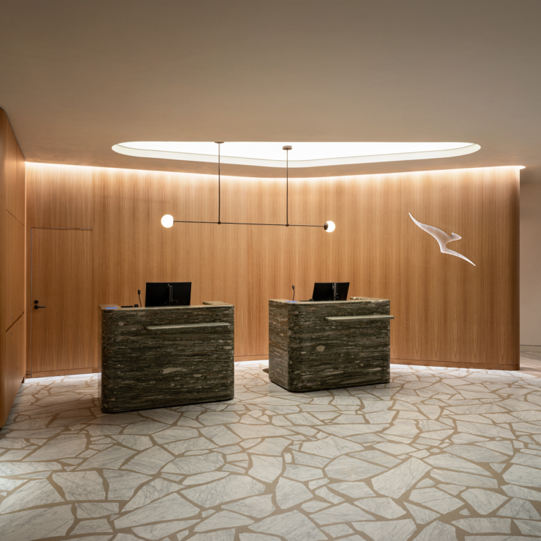 Qantas Business Class Lounge Auckland By Caon Design Office And Akin Atelier Issue 21 Feature The Local Project Image (1)
