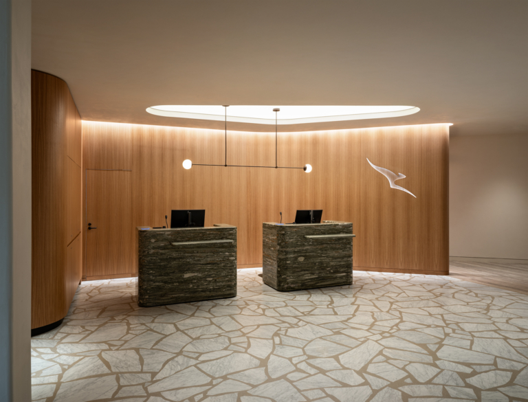 Qantas Business Class Lounge Auckland By Caon Design Office And Akin Atelier Issue 21 Feature The Local Project Image (1)