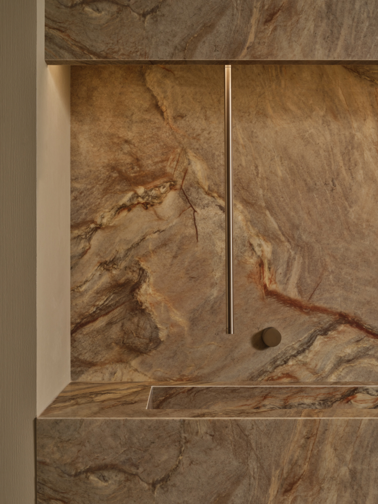 Solis Movement By Simone Ferkul Projects Issue 21 Feature The Local Project Image (14)