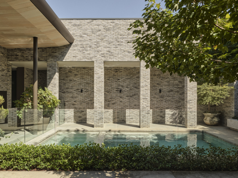 Murray River Residence By Rob Mills Architects The Local Project Image (1)