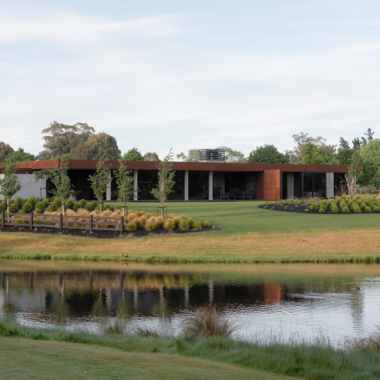 Burntwood House By Archco And Forté Issue 21 Feature The Local Project Image (1)